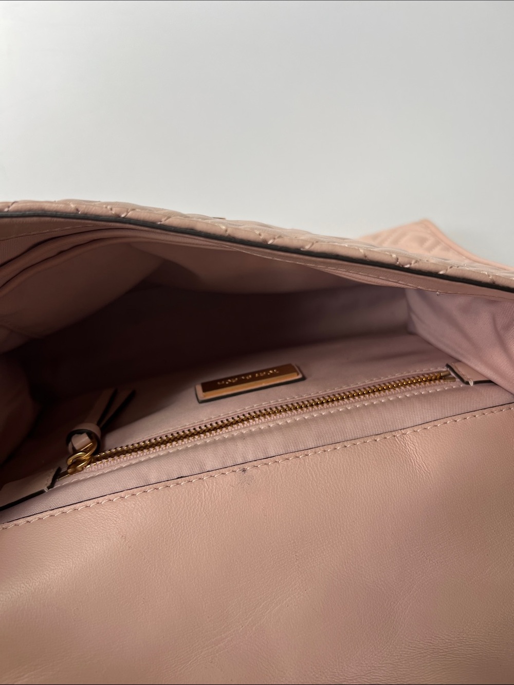 TORY BURCH Quilted Fleming Leather Crossbody Bag in Blush Pink - Picture 6 of 7